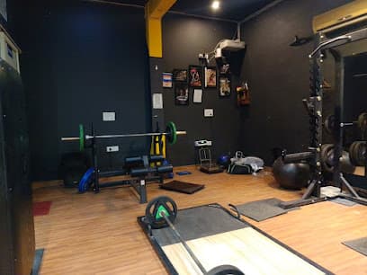 ROADSIDE FITNESS CLUB
