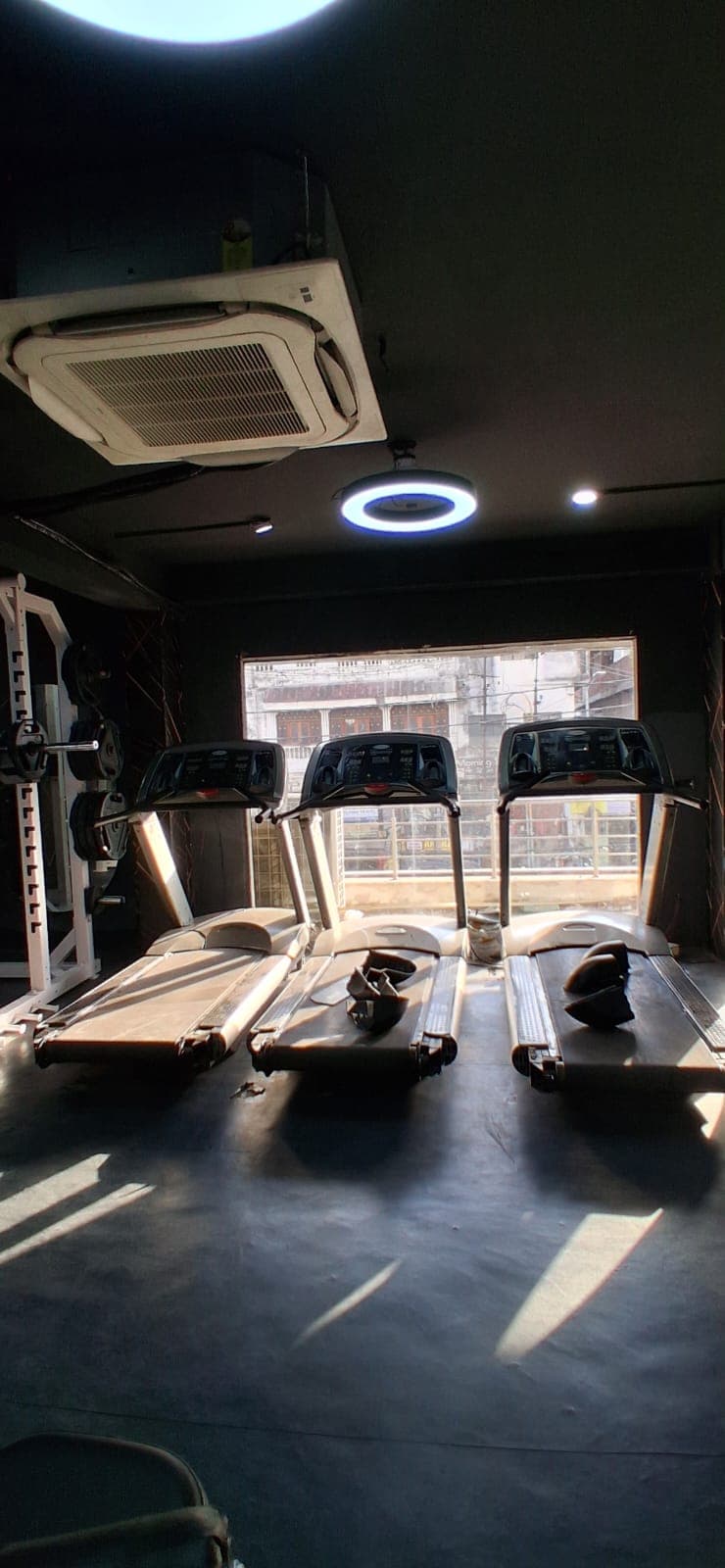 Smash Fitt - Unisex Gym
